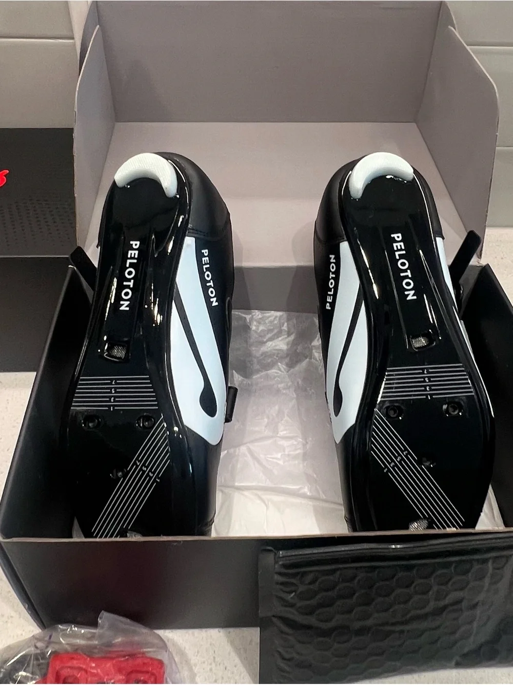 Peloton Cycle Shoes 43 NWT
